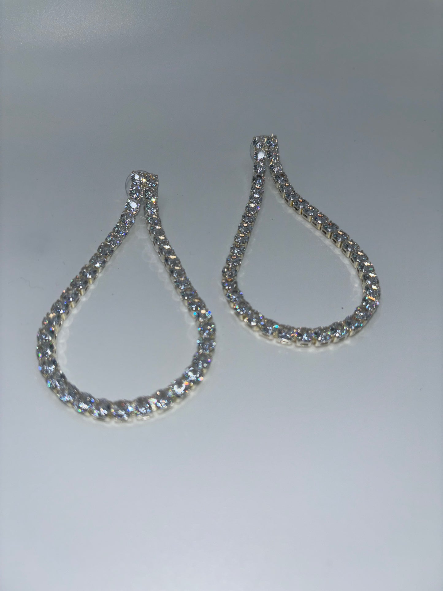 Aretes estilo Gotas de Rehinstone