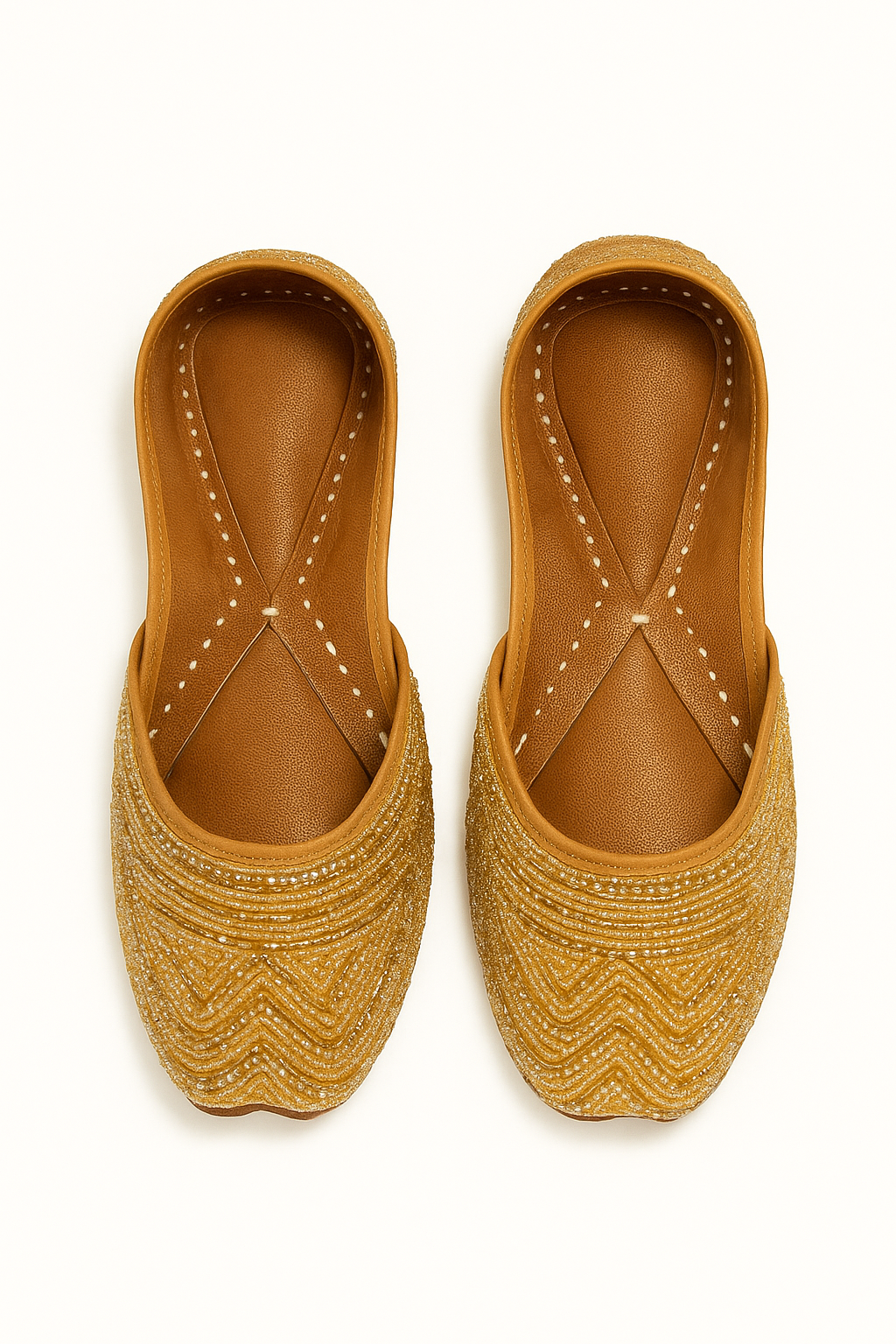 Alquiler Juttis dorados - Zapatos de la India