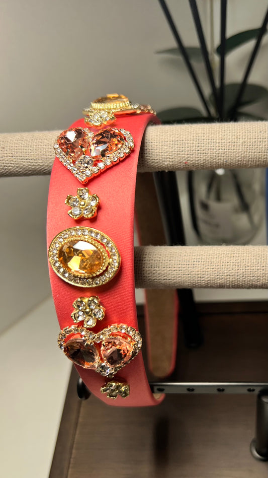 Diadema Decorada Con Pedrería En Forma De Corazón 02701