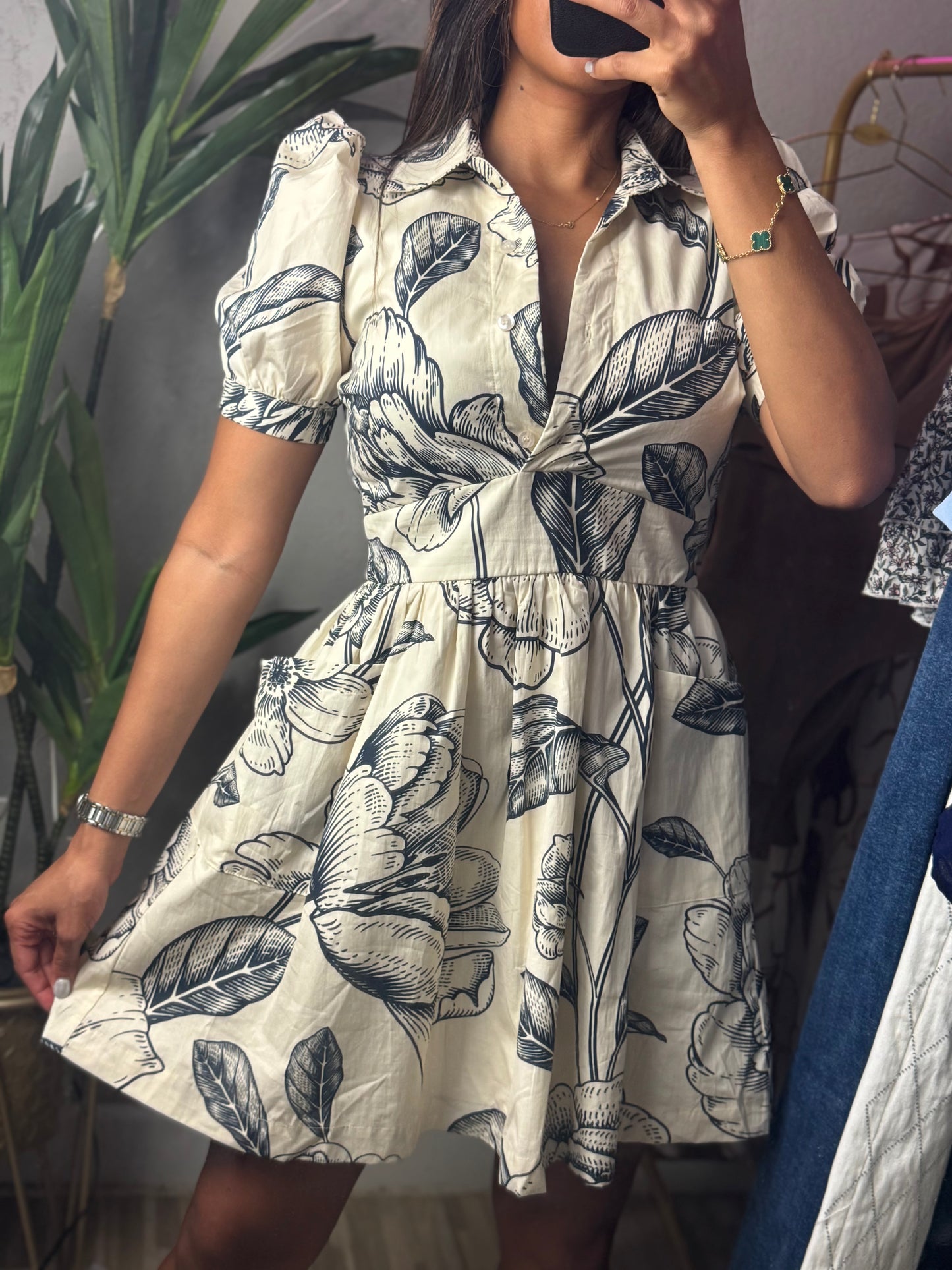 Mini dress flower