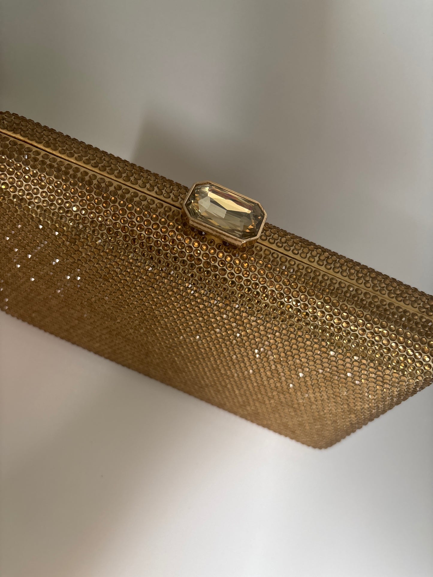 Cartera Dorada Rectangular
