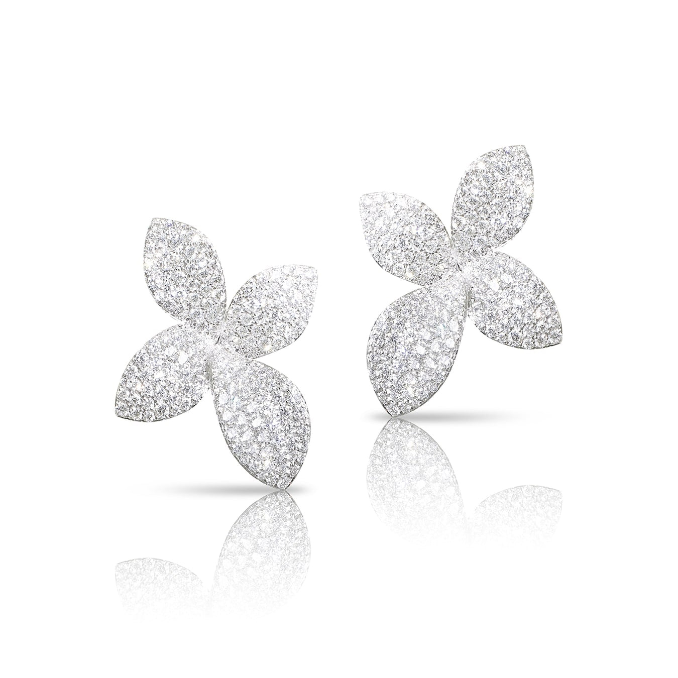SSB- A480- Aretes estilo Leaves Plateados con Zirconia