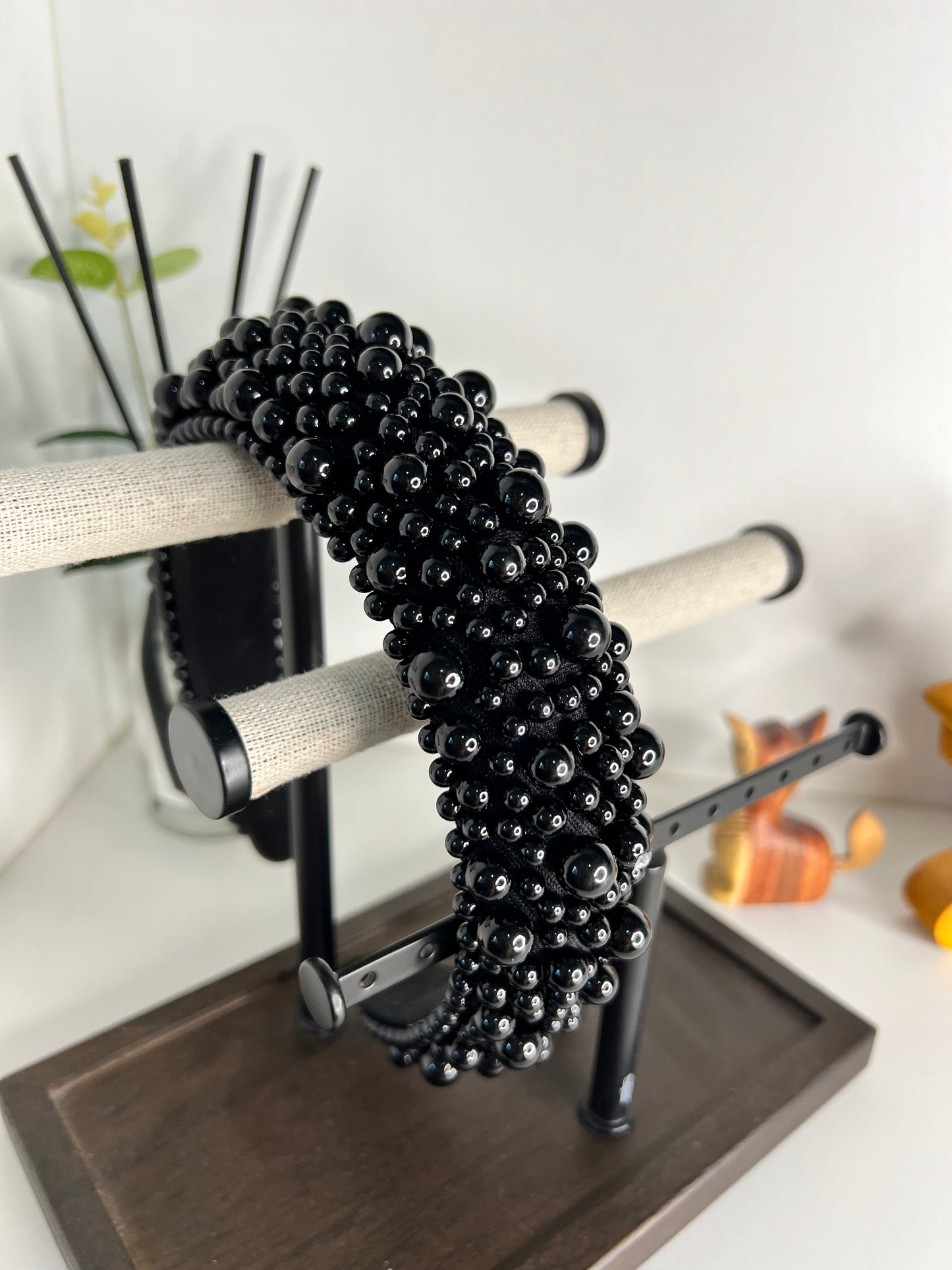 Diademas estilo barroco con perlas 04003