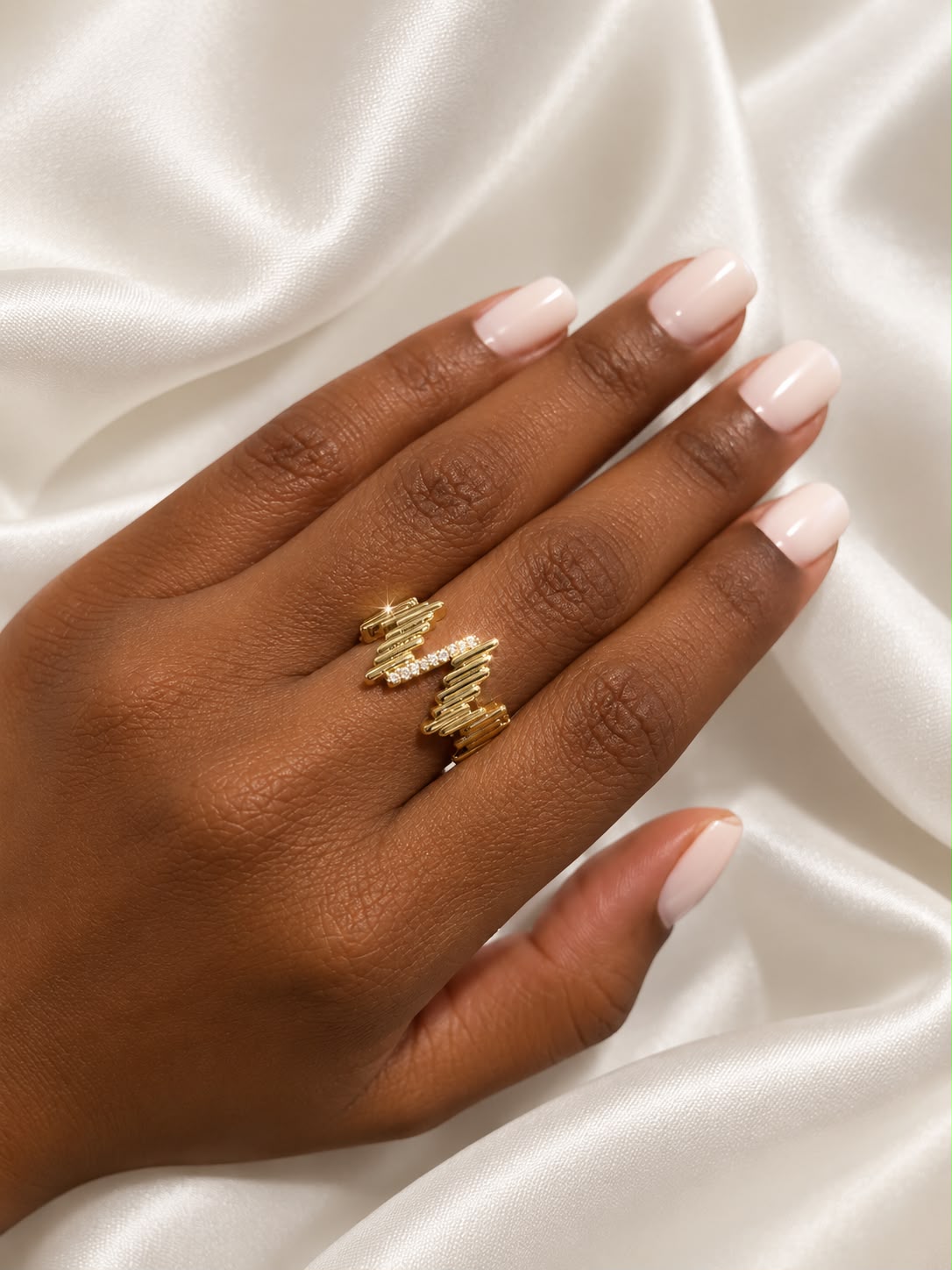 Anillo rayo -ajustable acero y rodio con baño de oro