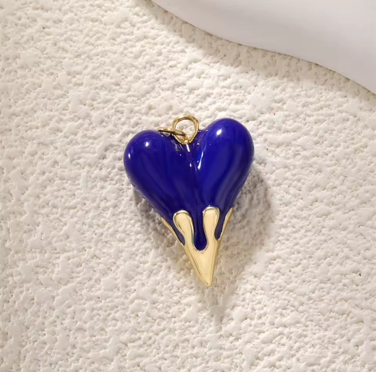 DIJE CORAZON CON GLASS EN LA PUNTA