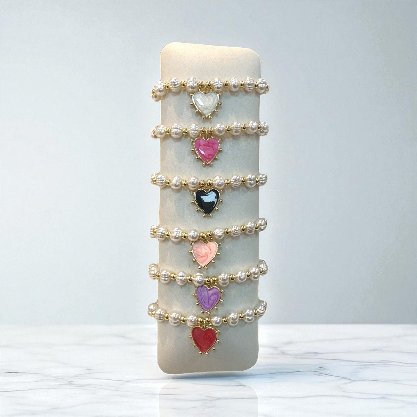 Pulseras - perlas + corazones