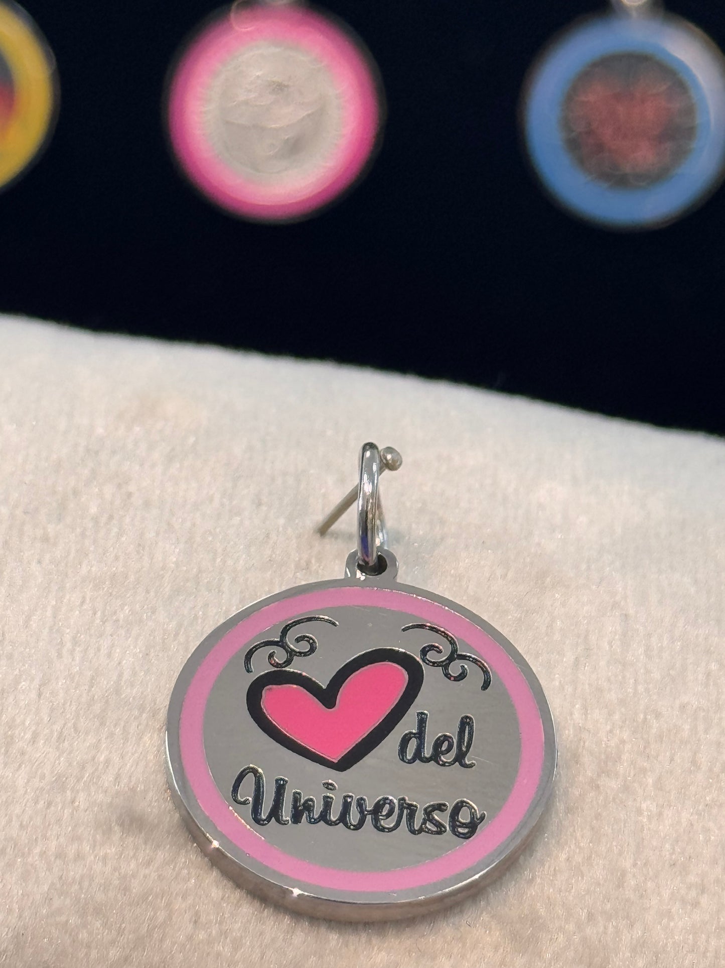 DIJE CORAZÓN DEL UNIVERSO