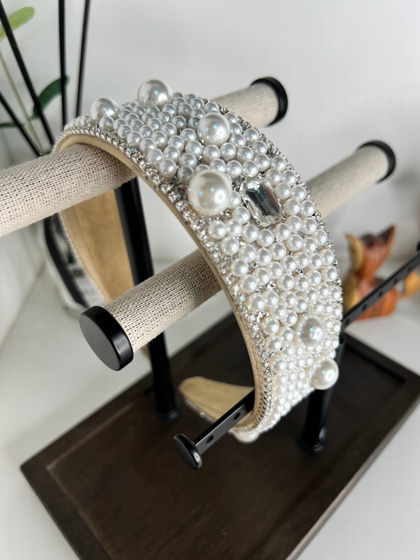 Diadema ancha con Perlas 02708