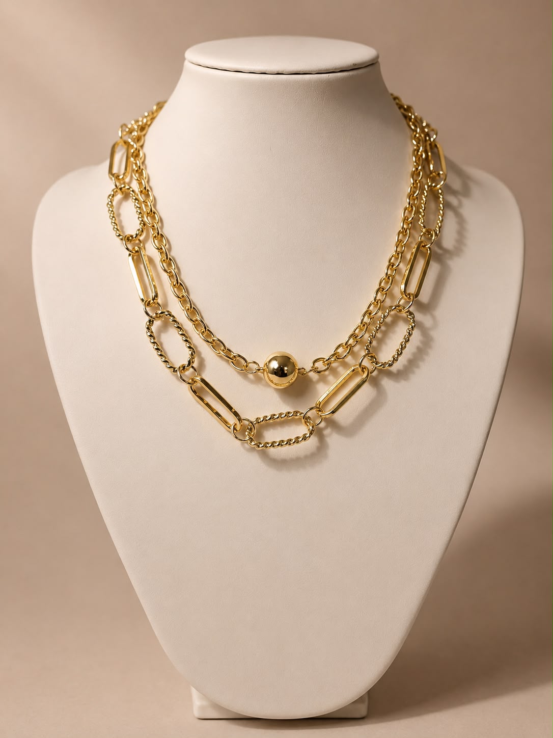 Collar doble en acero y rodio con baño de oro
