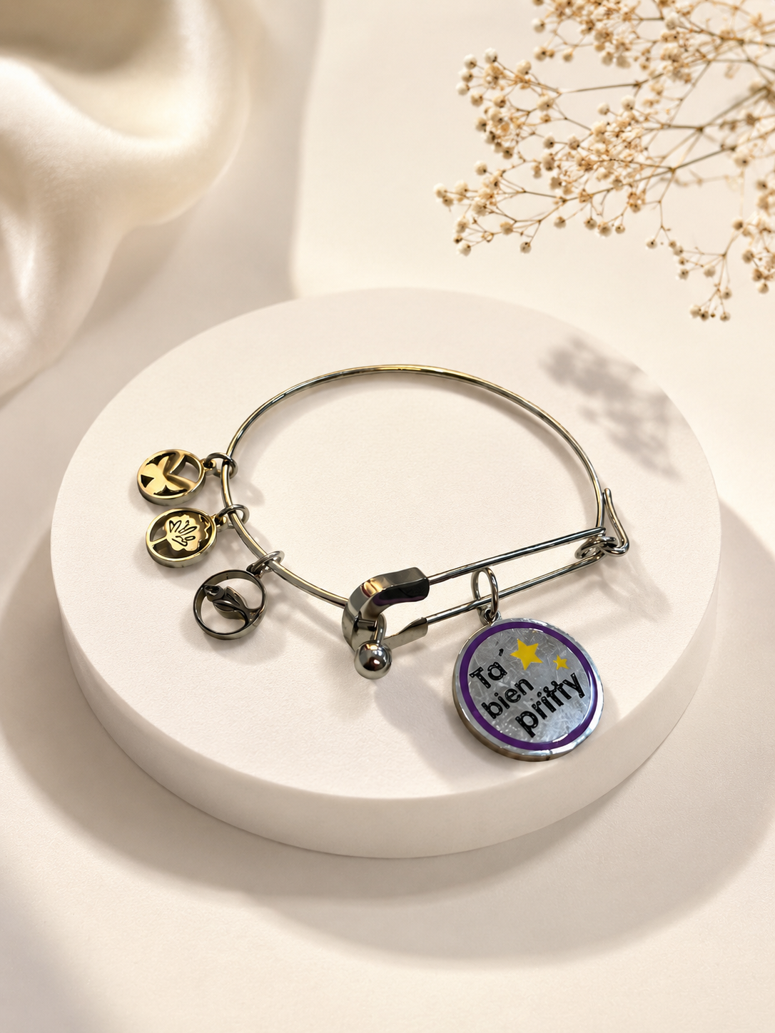 PULSERA PLATEADA TA BIEN PRITTY