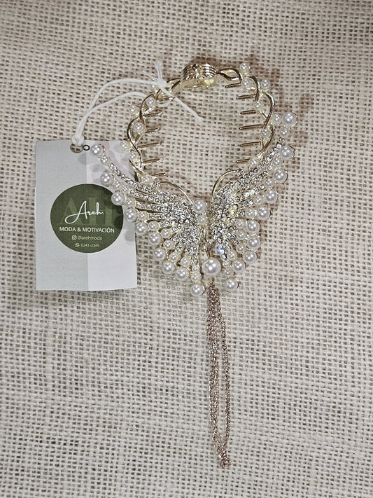 Gancho en Mariposa con perlas