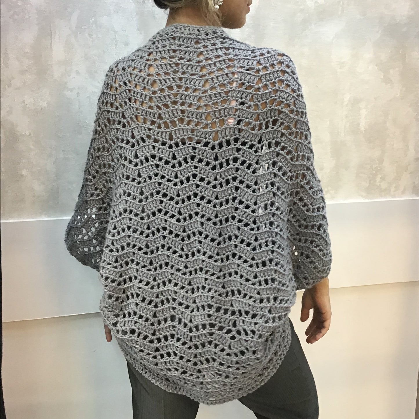 Bolero o Chal gris
