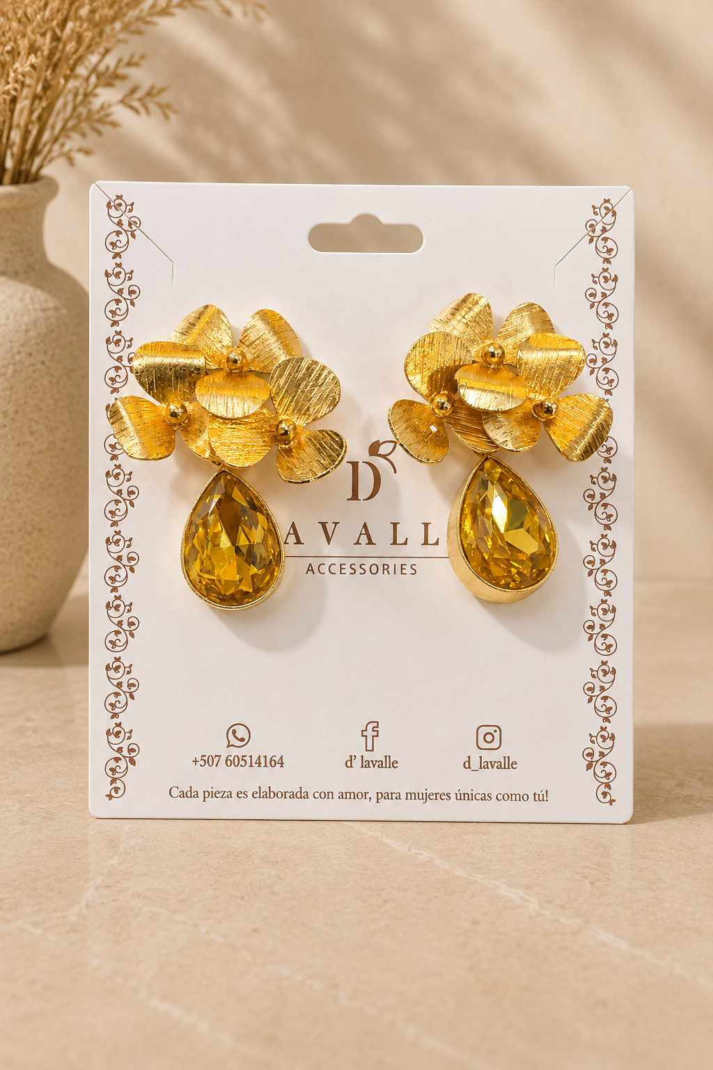 Aretes amarillos flores