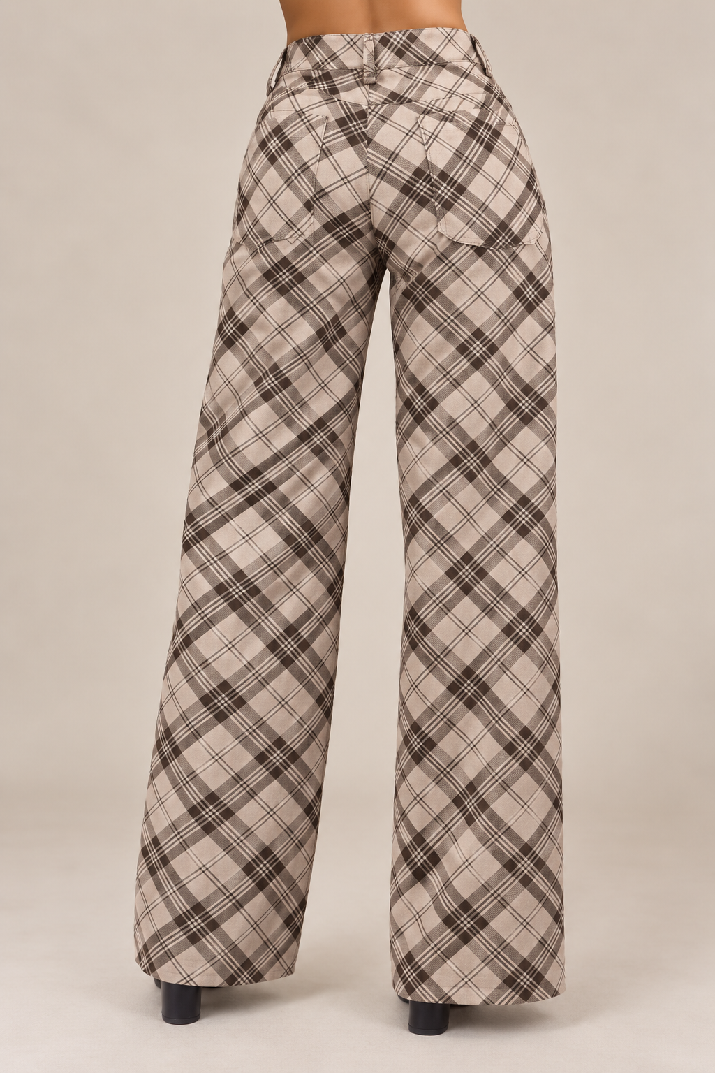Pantalon cuadros marron