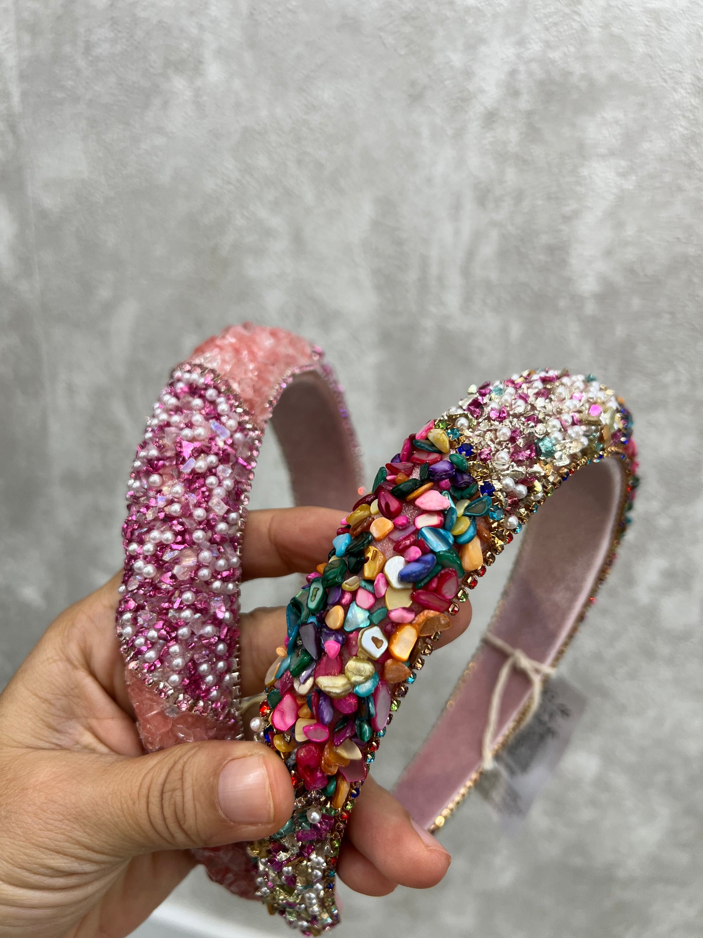 Diadema con cristales y piedras 02719
