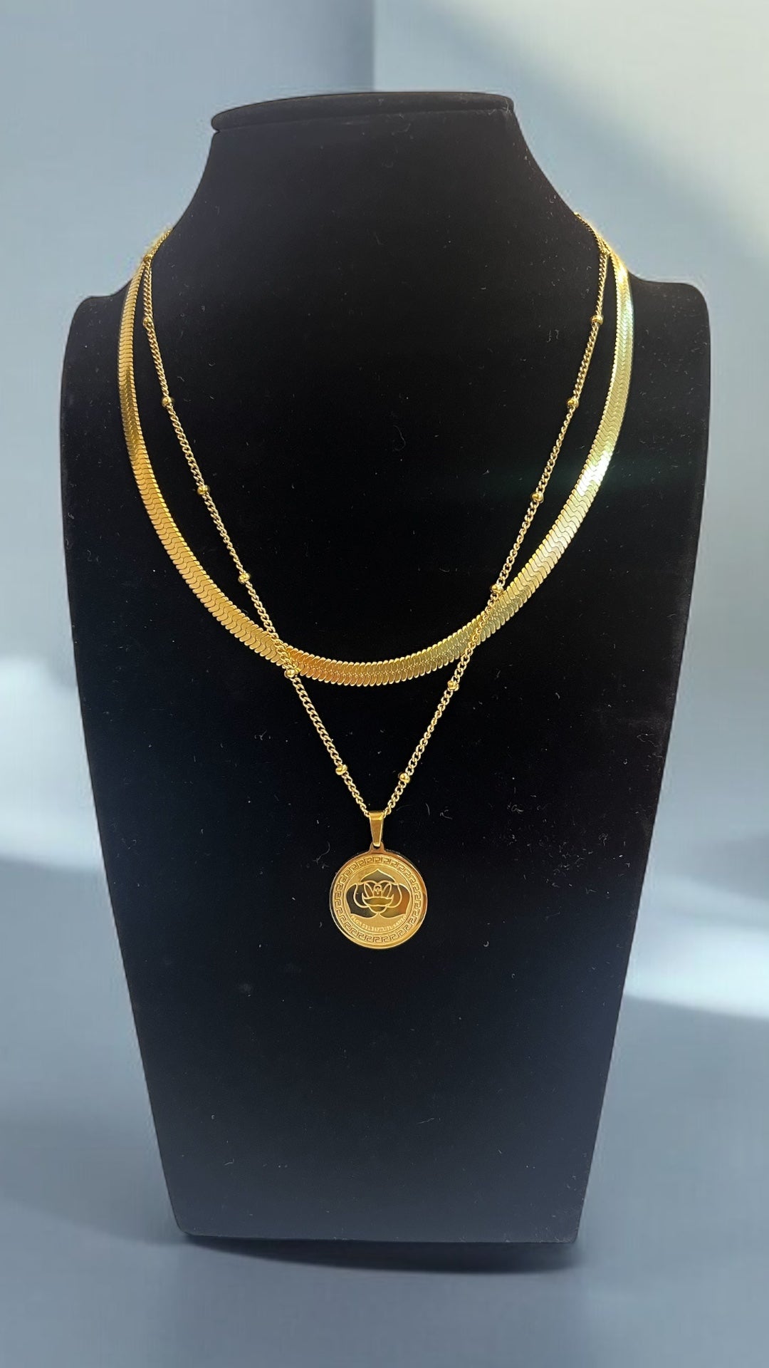 COLLAR CON DIJE DE FLINTIN PANAMA