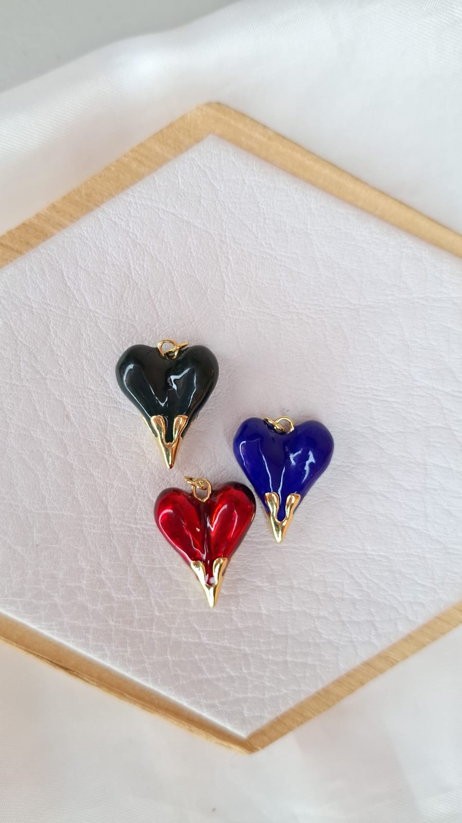 DIJE CORAZON CON GLASS EN LA PUNTA