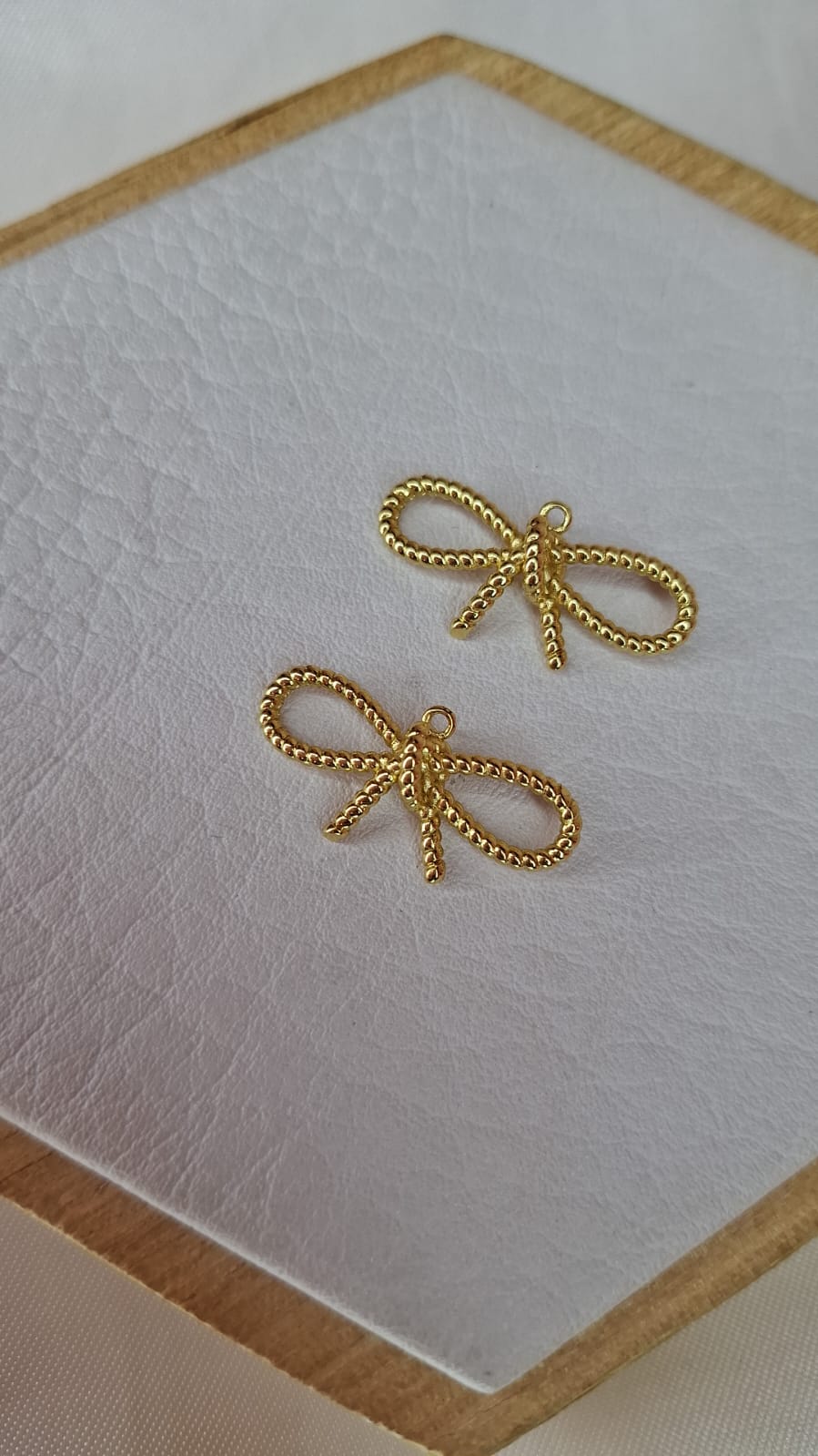 DIJE LASO CON TEXTURA SOGA