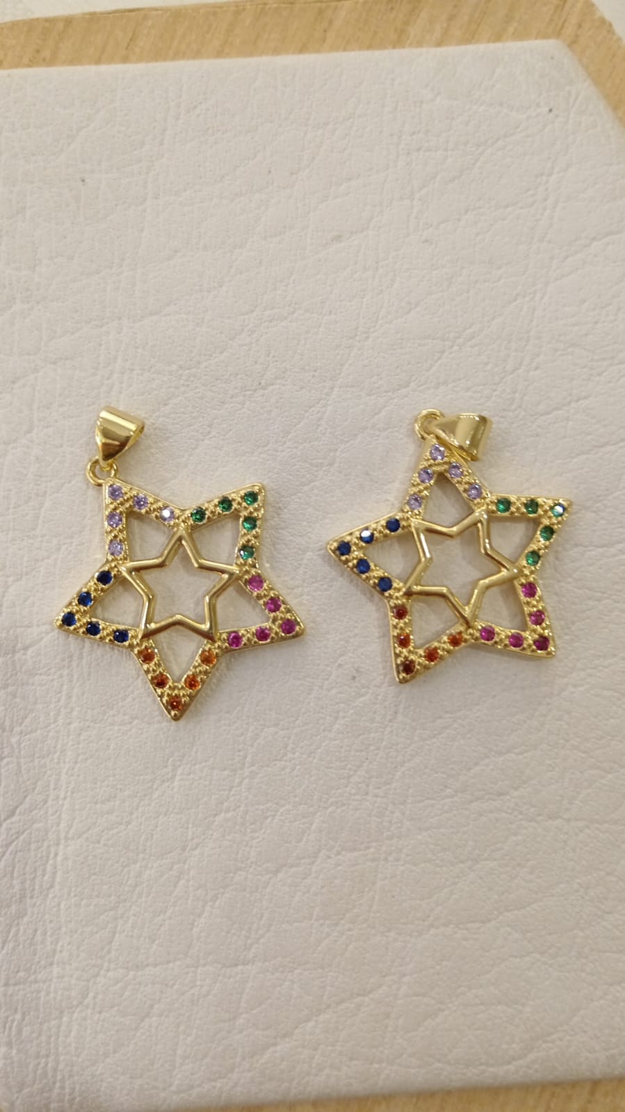 DIJE ESTRELLA Y ESTRELLA DENTRO SENCILLA