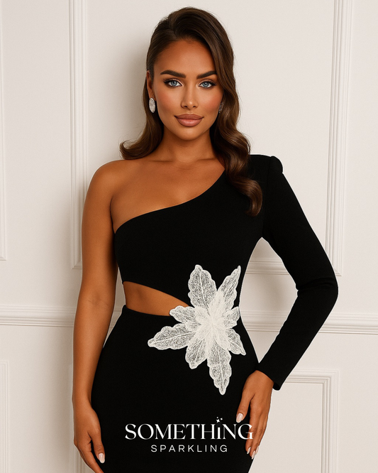Vestido One Shoulder Black / White