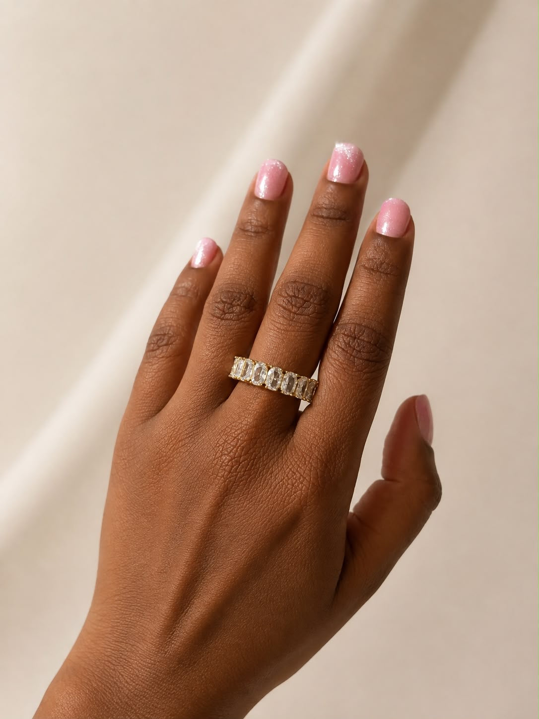 Anillo Gold Eternity (ajustable) acero y rodio