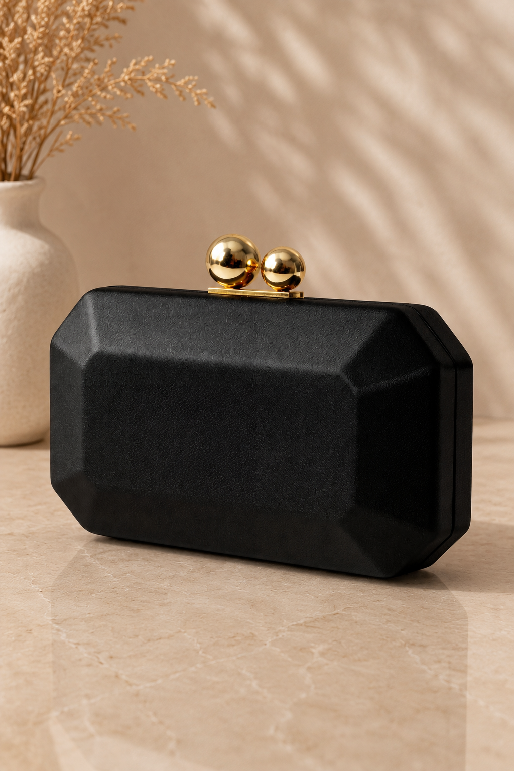 SQUARE COLLECTION BLACK