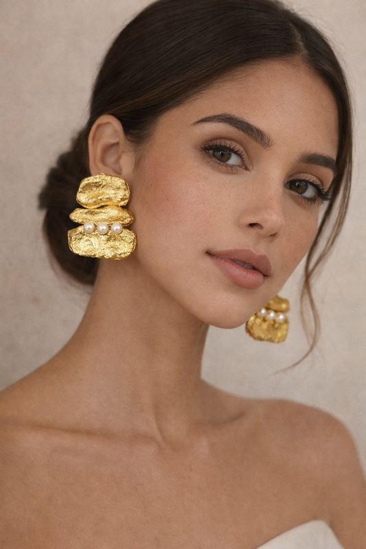 Aretes 3 formas grandes en bronce de 3 perlas en el centro