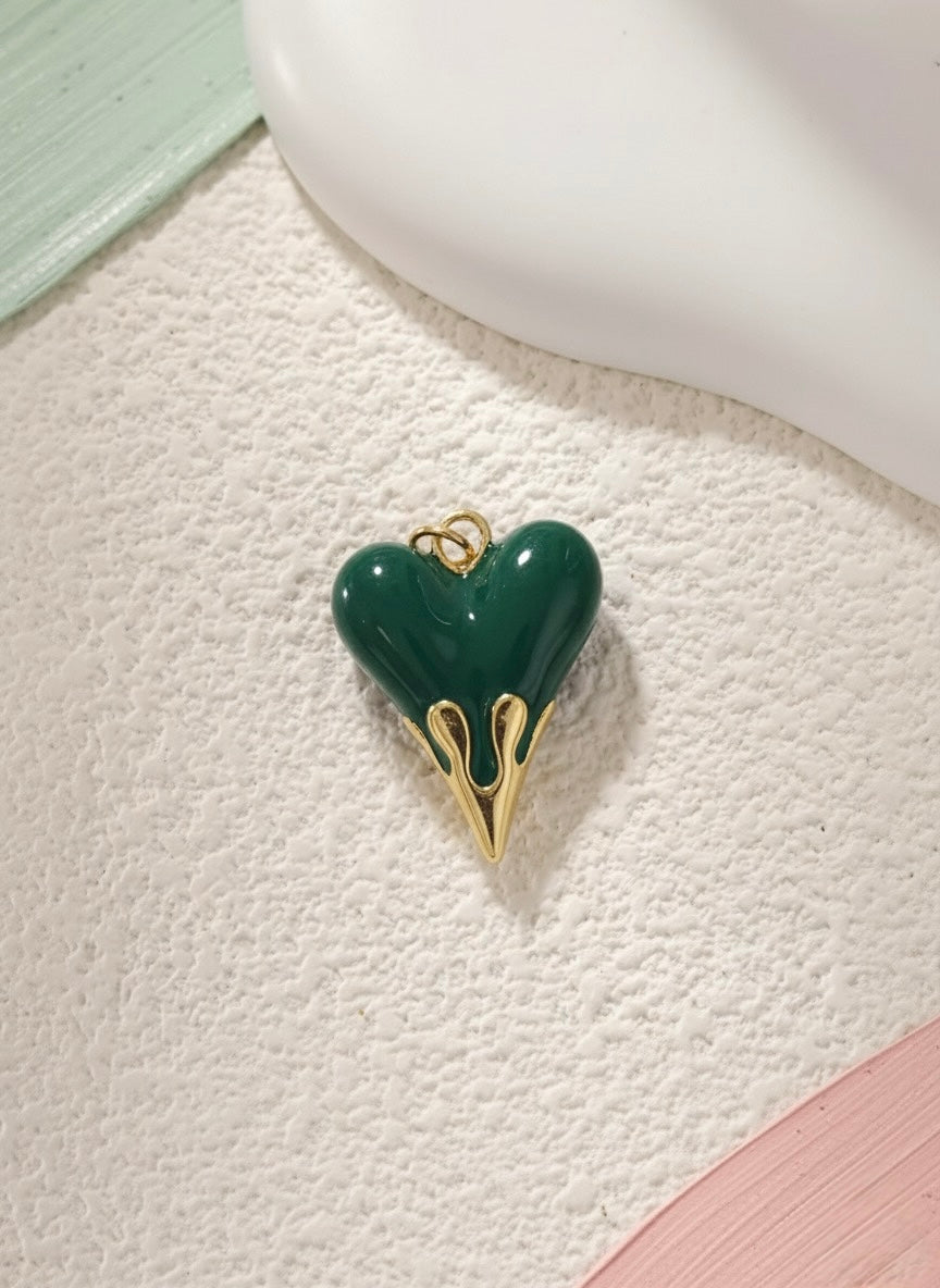 DIJE CORAZON CON GLASS EN LA PUNTA