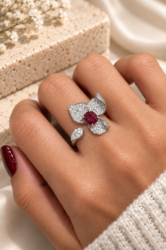 Anillo Rubi (ajustable) /chapado en Oro 18K