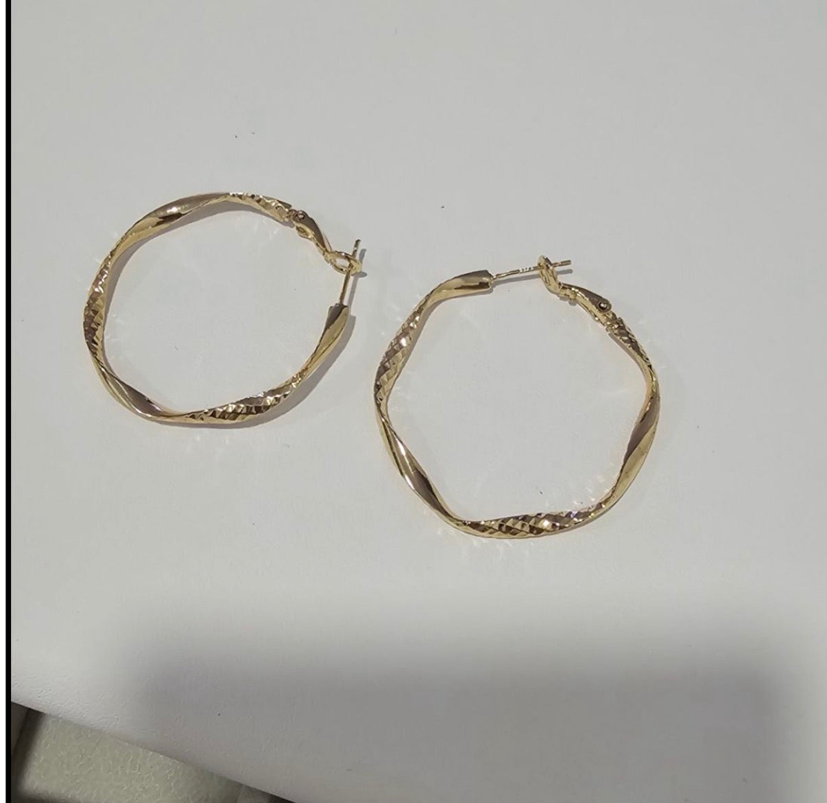 ARGOLLAS DE BAÑO DE ORO MJ34