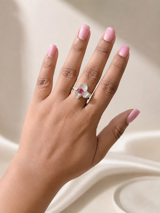 Anillo Rubi (ajustable) /chapado en Oro 18K