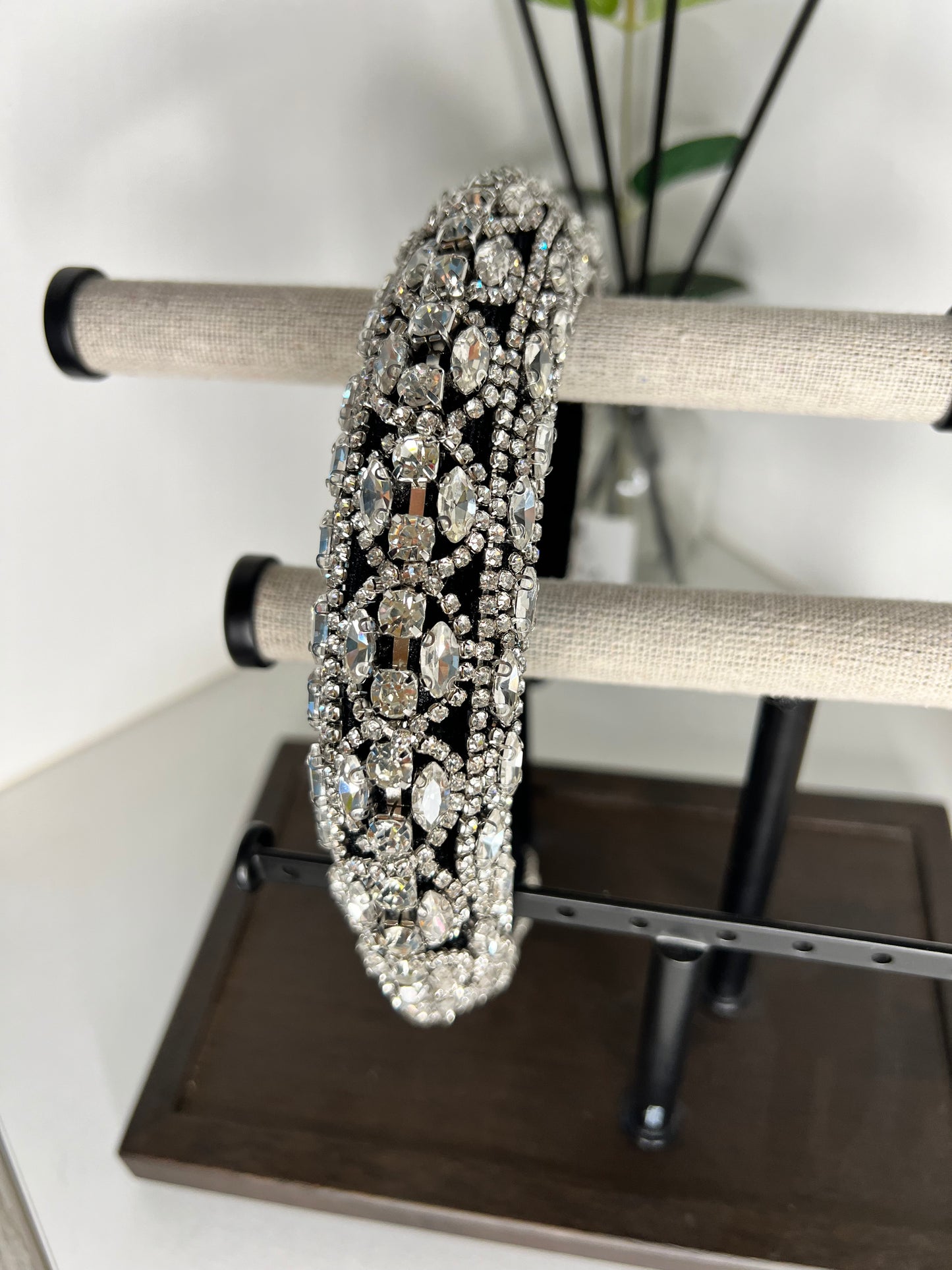 Diadema Vintage con gemas brillantes