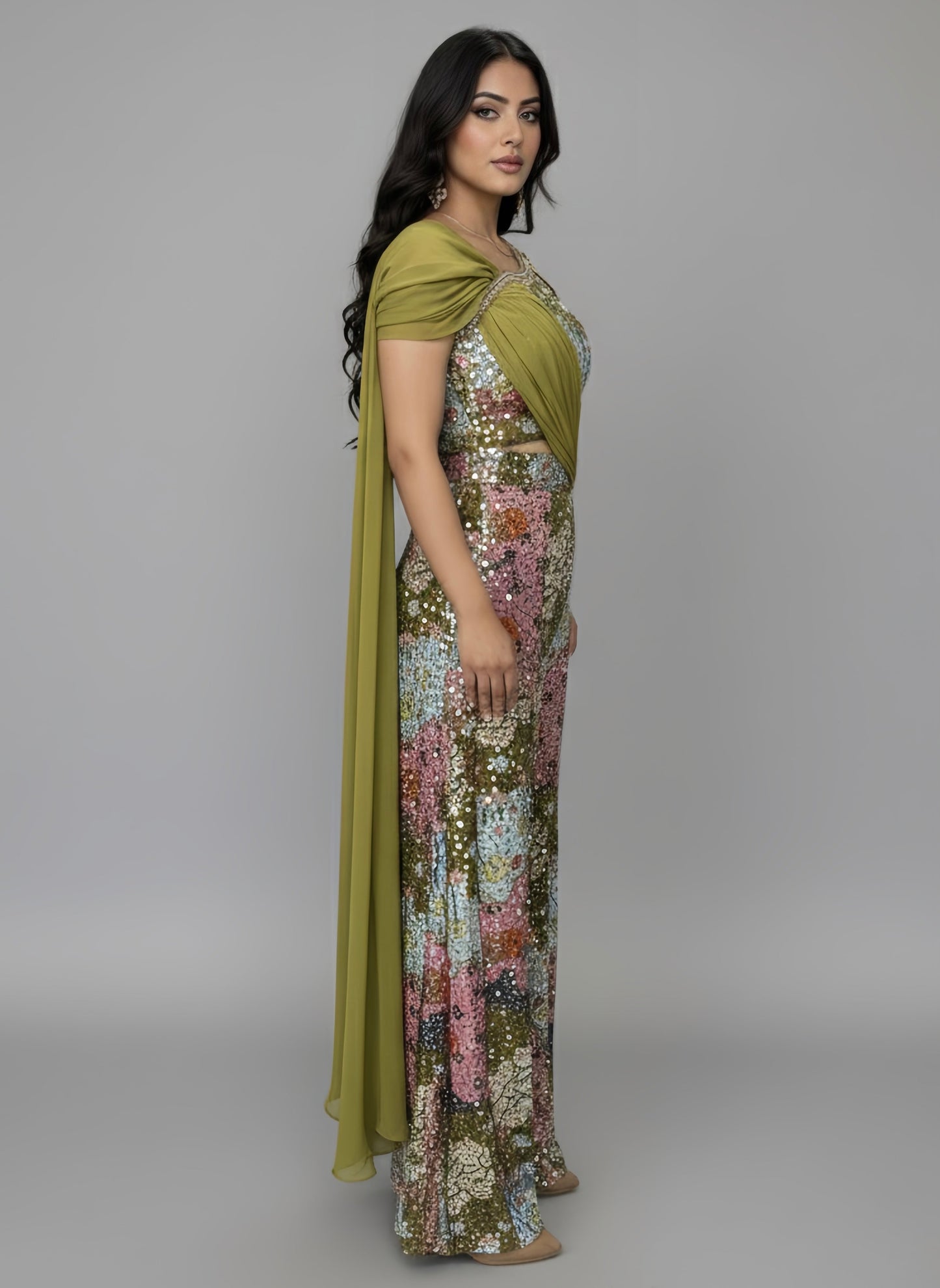 Alquiler Jumpsuit de Lentejuelas "Maharani" con Detalle Drapeado en Contraste