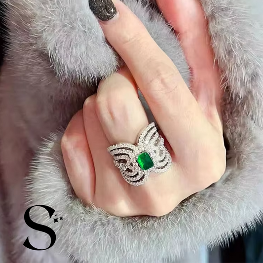 Anillo Silver con Cristal Verde esmeralda