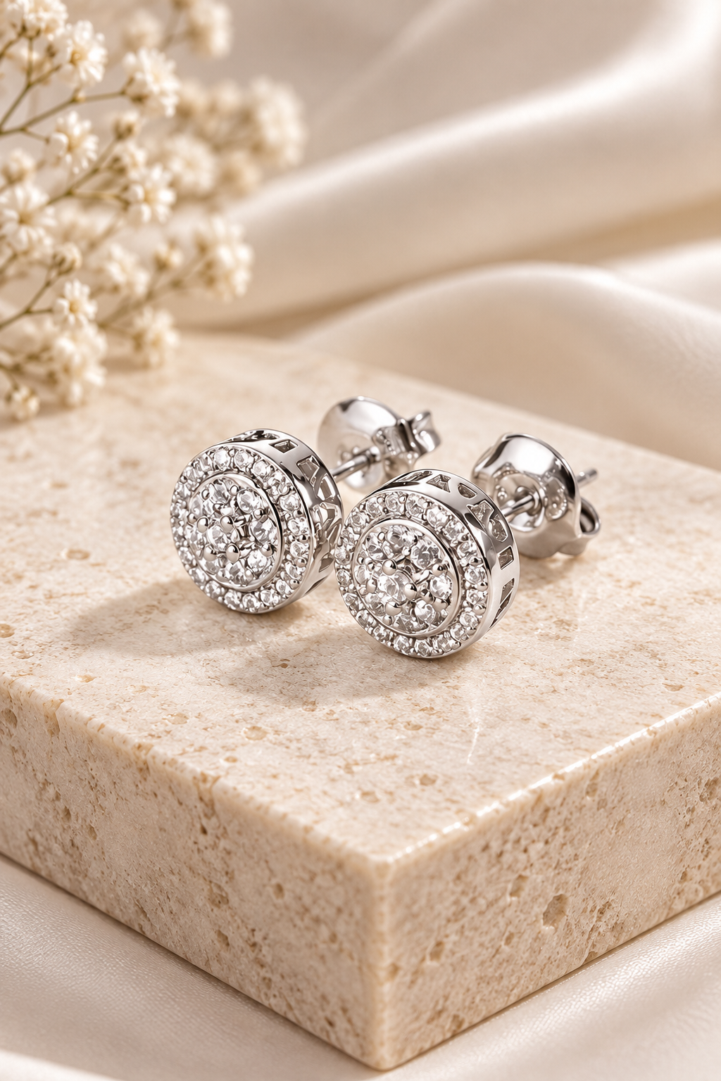 Studs Brillantes/acero inoxidable chapado en Oro 18K