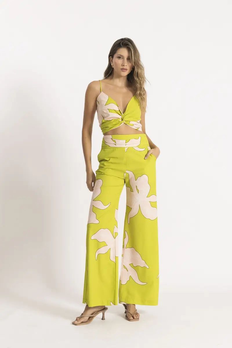 Set verde caña estampado + pantalón