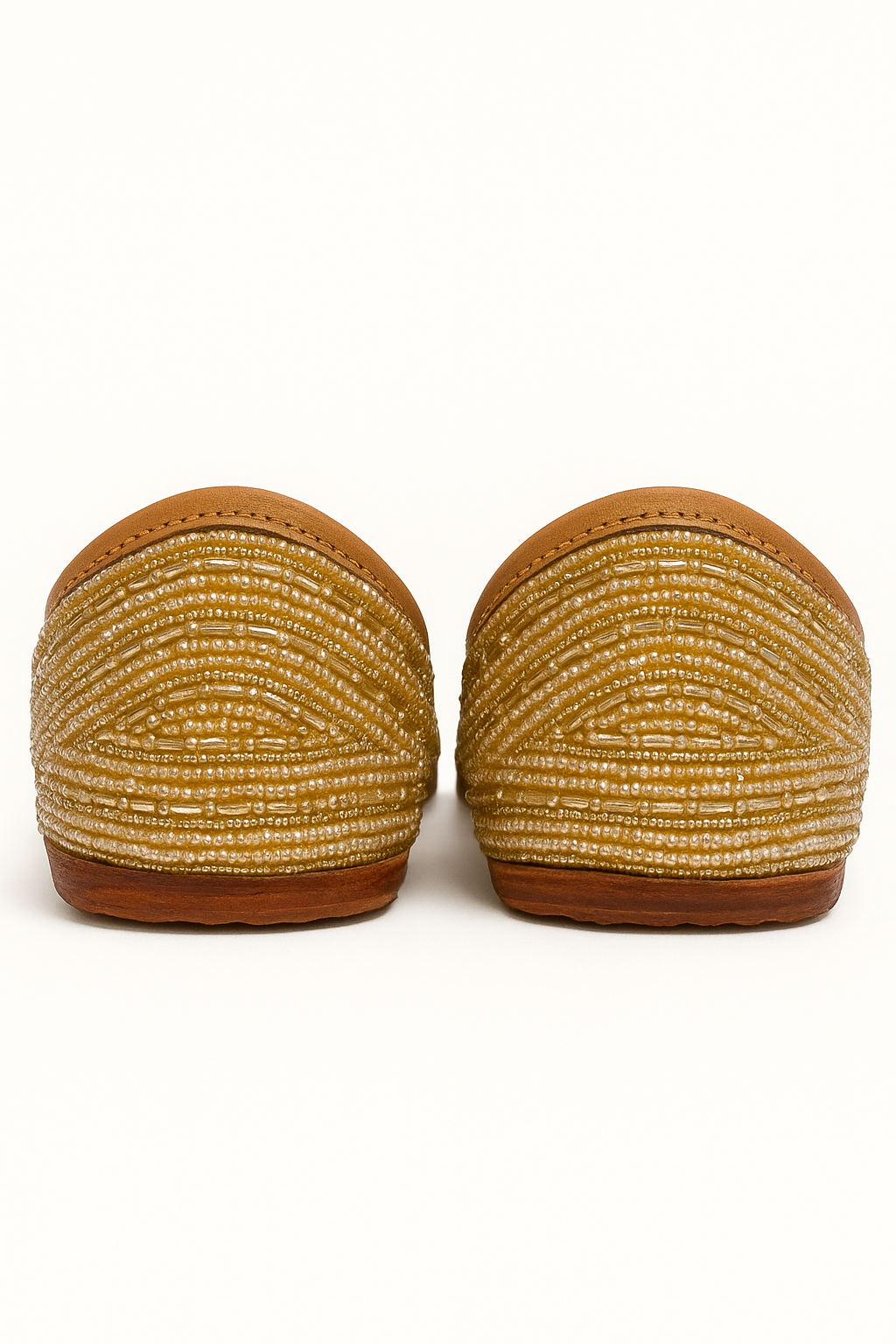 Alquiler Juttis dorados - Zapatos de la India