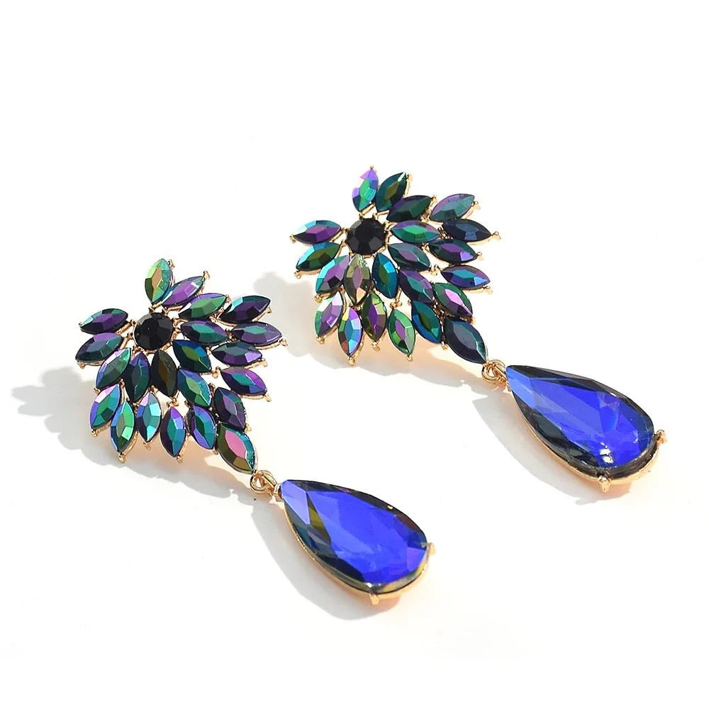 Aretes azules con tonos tornasol