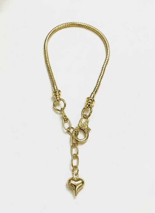 Pulsera tipo Pandora con eslabón y dije de corazón