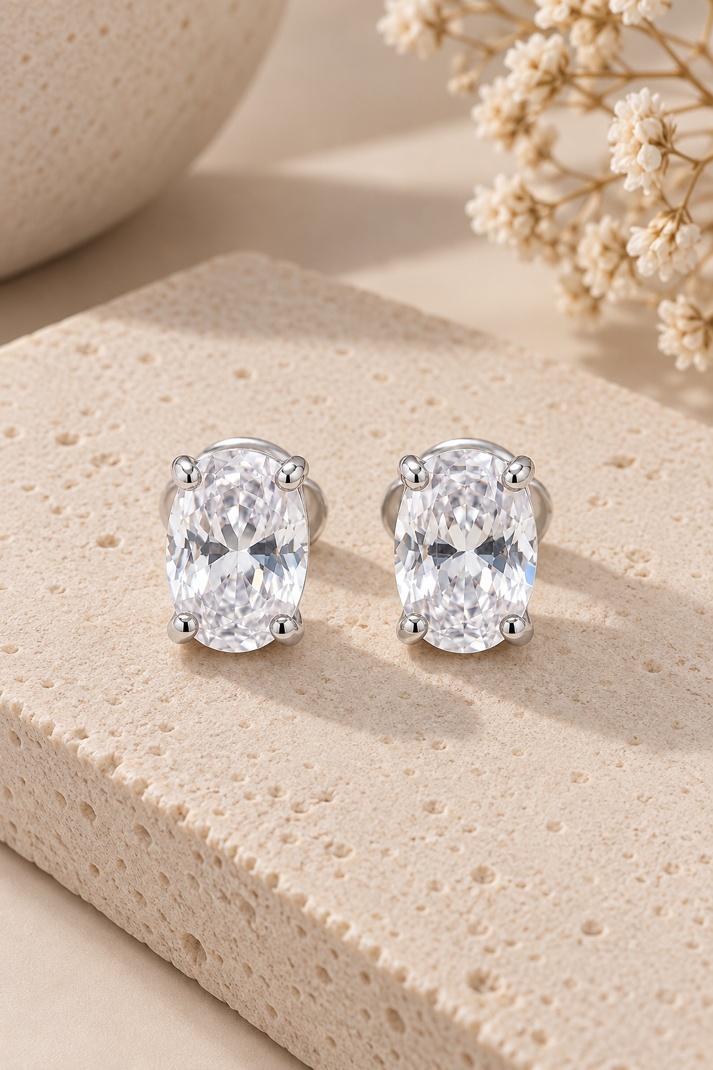 OVAL STUDS