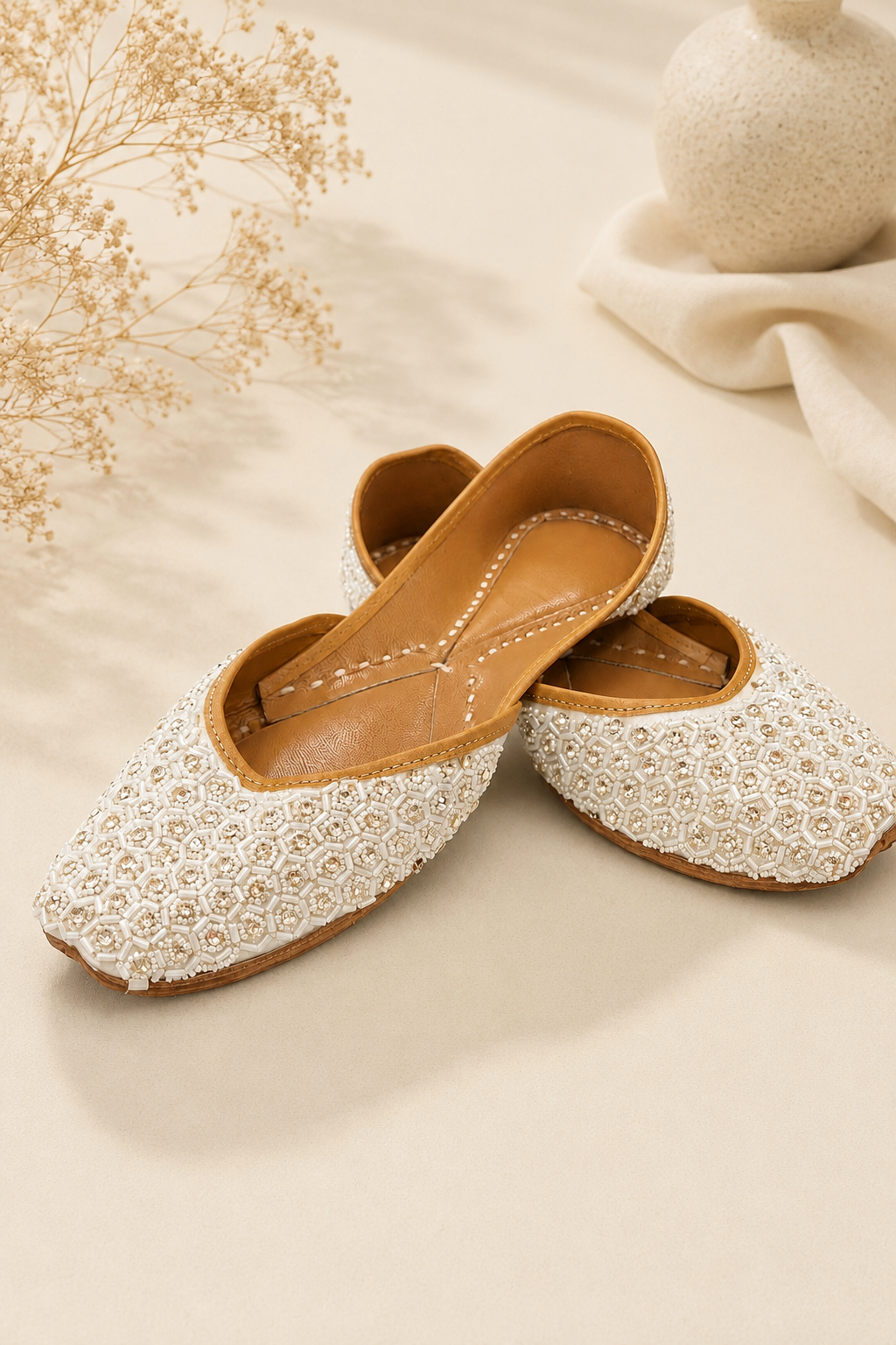 Juttis Blancas- Zapatos de la India