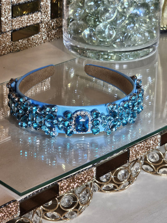 Diadema con zircones turquesa