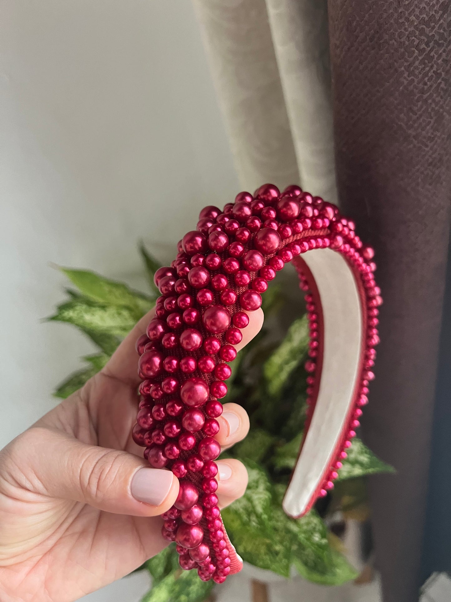 Diademas estilo barroco con perlas 04003