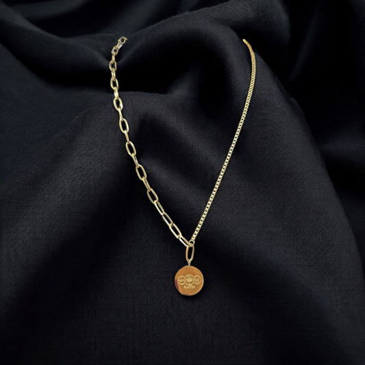 COLLAR CON DIJE DE FLINTIN PANAMA