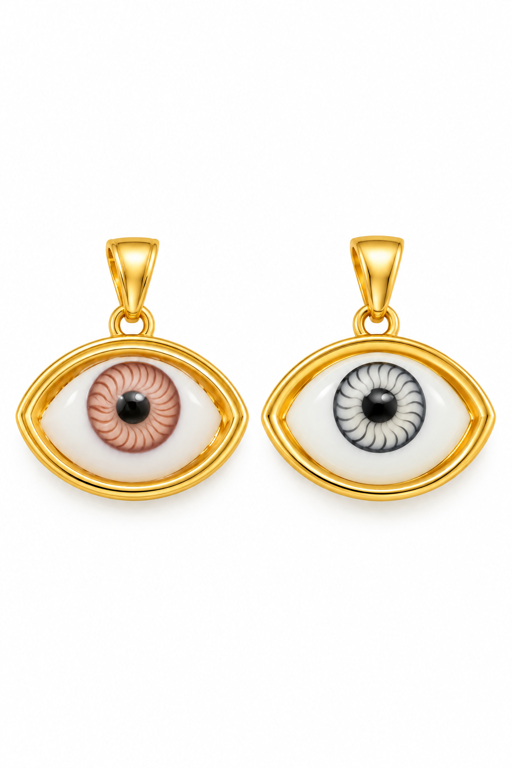 DIJE CON DISEÑO DE OJO Y BORDE DORADO