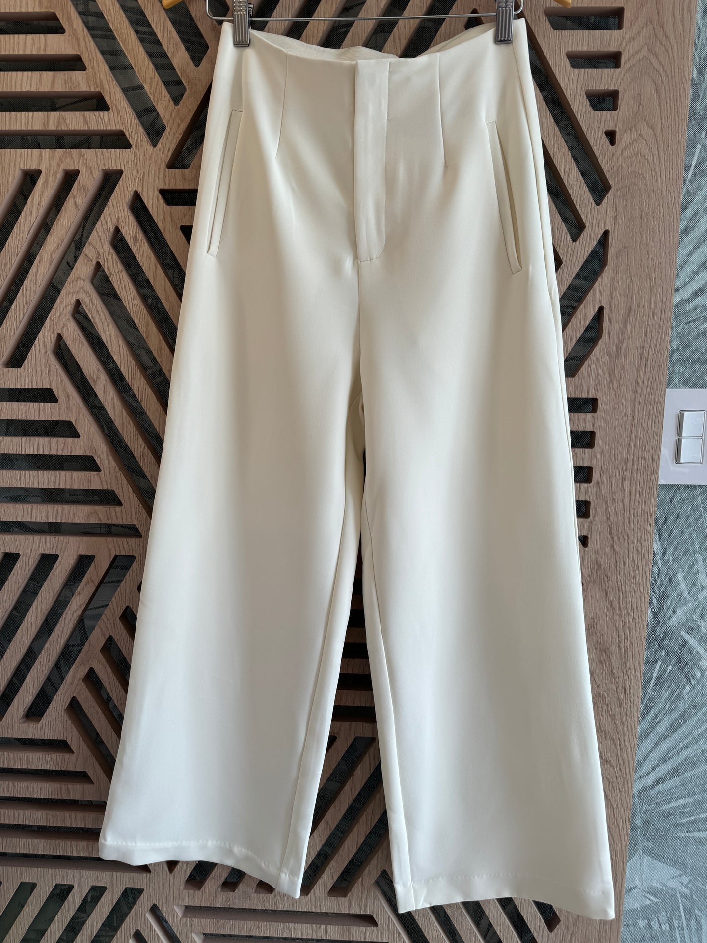 Sale Pantalon de vestir talle alto blanco
