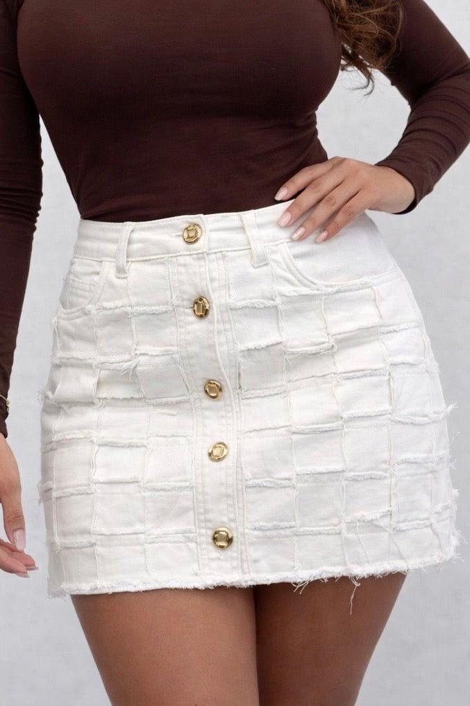 Mini Falda Pantalon Beige con botones dorados