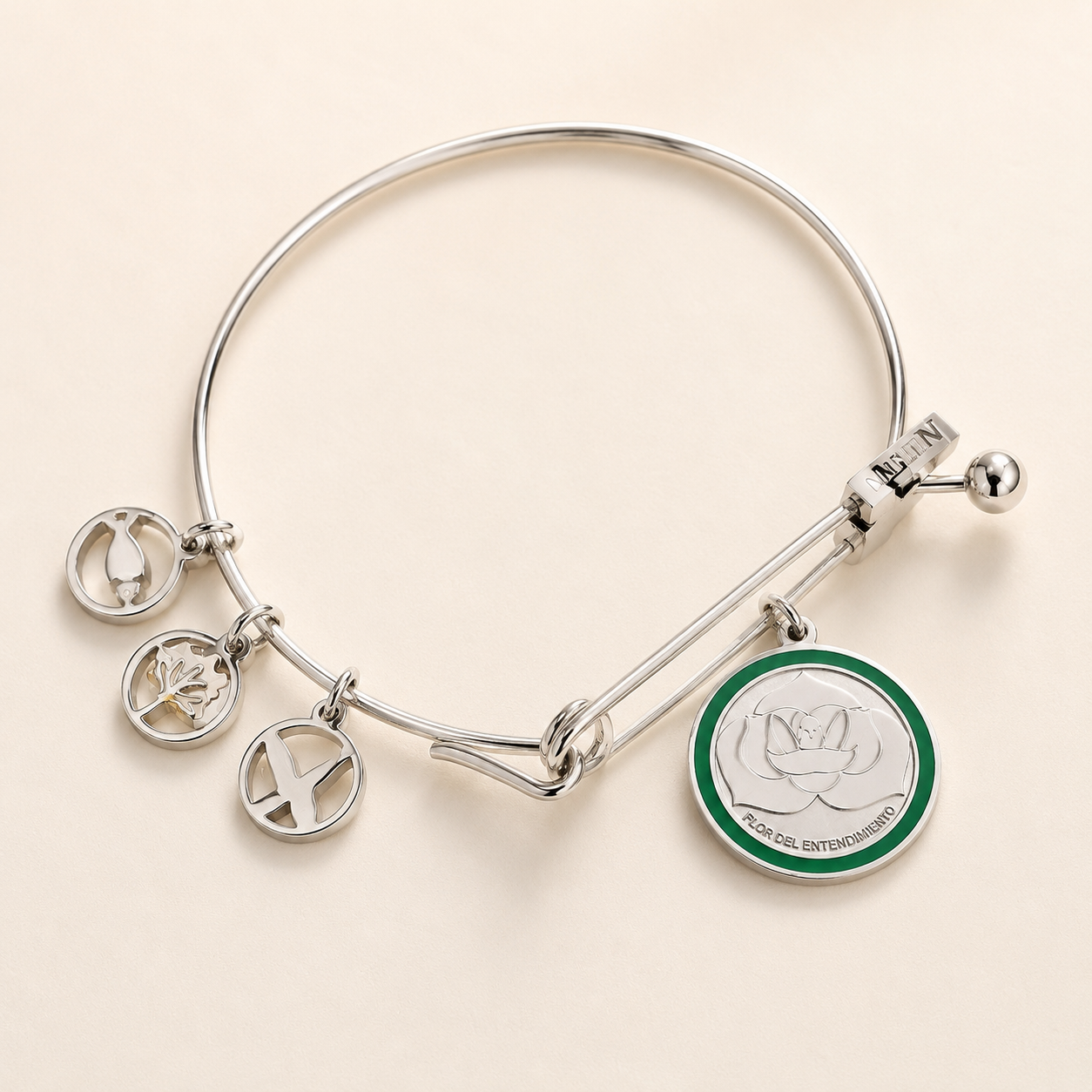 Pulsera Flor del Espíritu Santo plateada