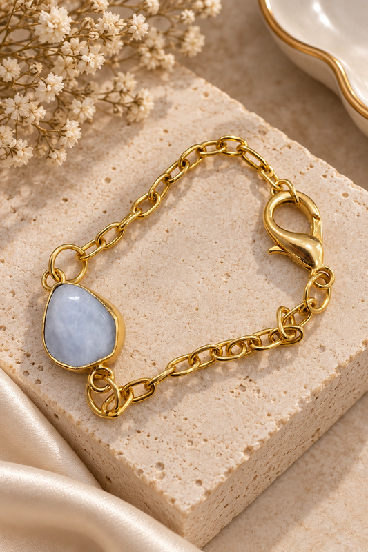 Pulsera con dije de cuarzo blanco