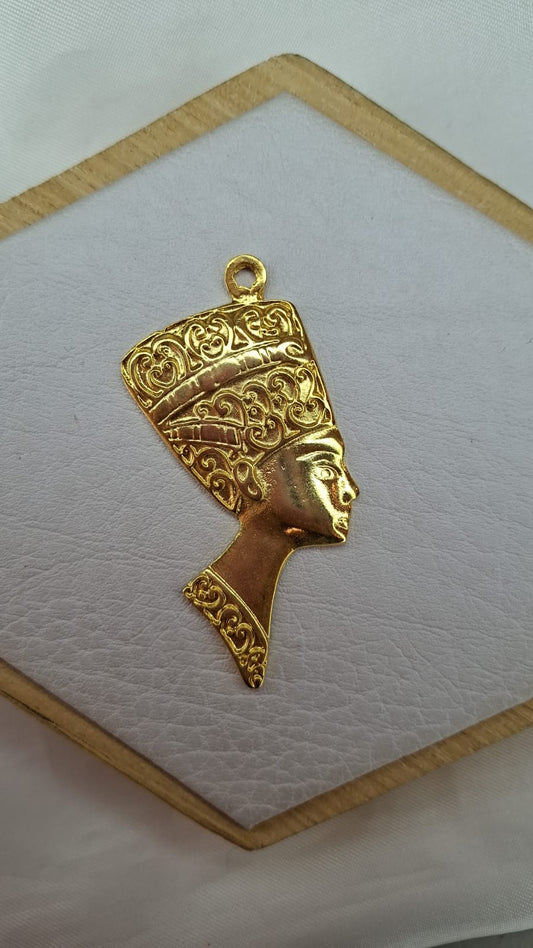 DIJE CARA DE NEFERTITI
